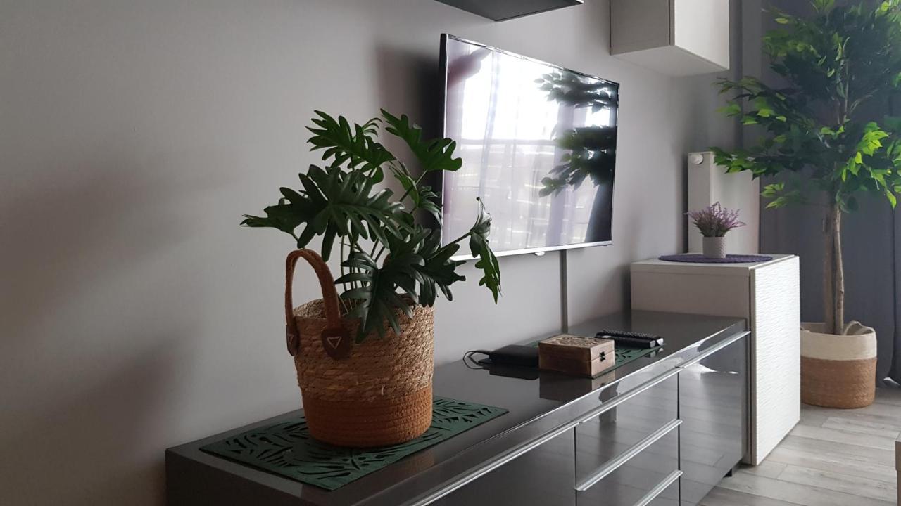 Boznicza Old Town Lux Apartment, Self Check-In 24H, Free Parking Poznań Buitenkant foto
